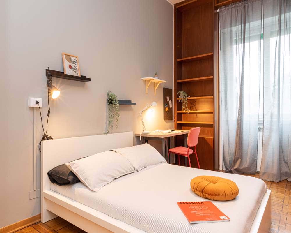 Stanza in Viale Emilio Caldara