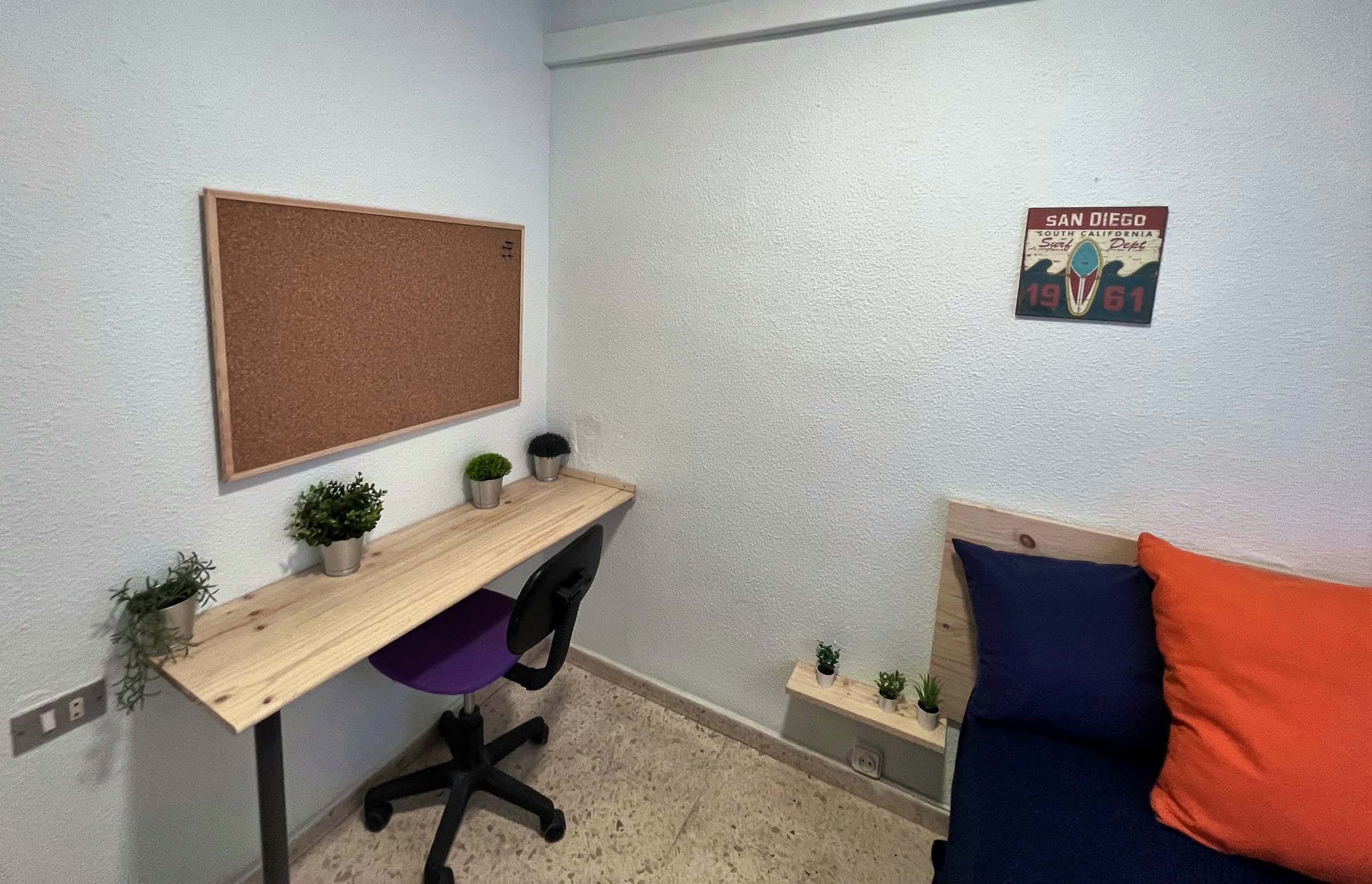 Calle Carlos III H2 apt 5