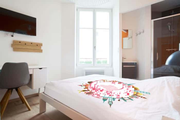 Listing photo thumbnail