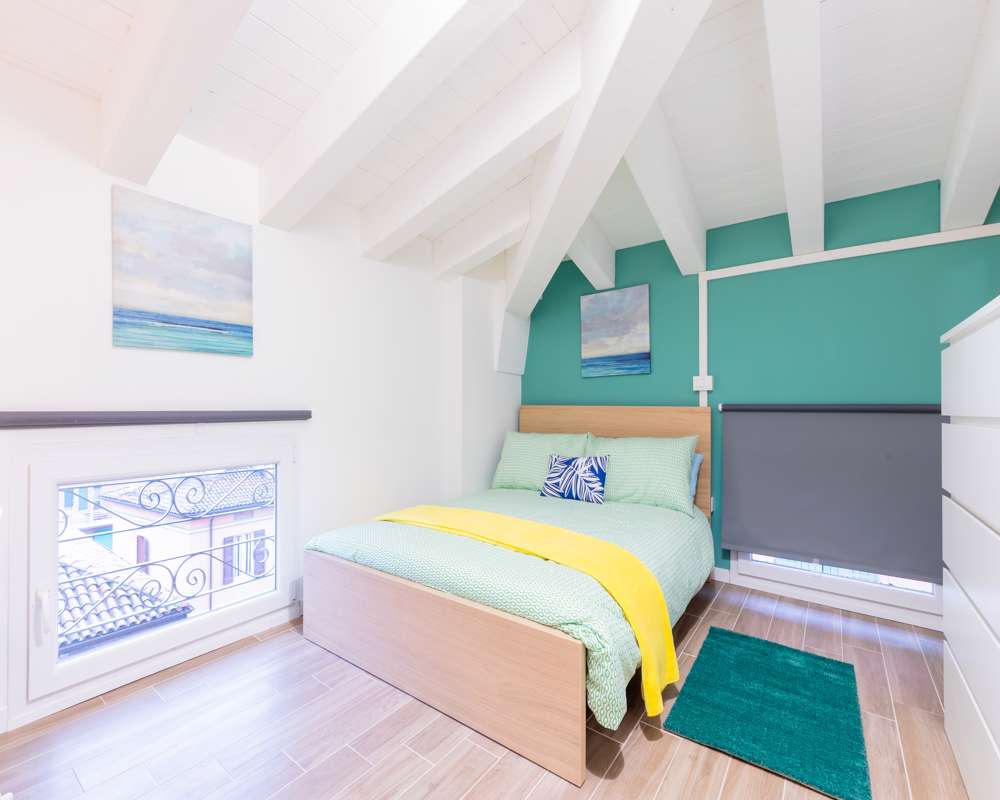 Stanza in Viale Alfredo Oriani