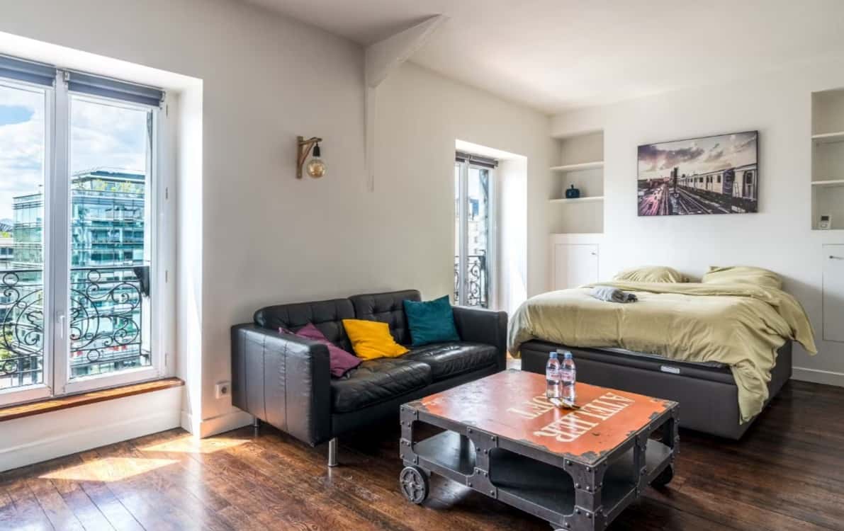 Appartamento in Avenue Charles de Gaulle, Neuilly-sur-Seine di 32 m² con 1 camera