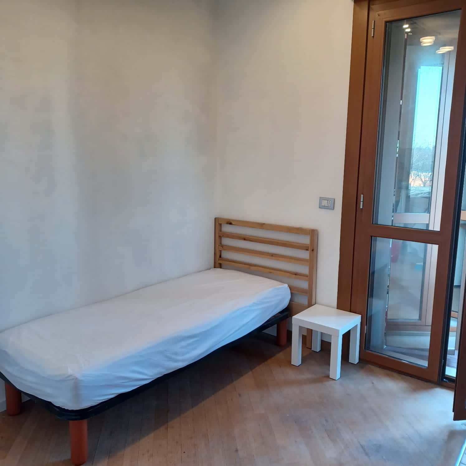 Stanza singola a Cologno Monzese