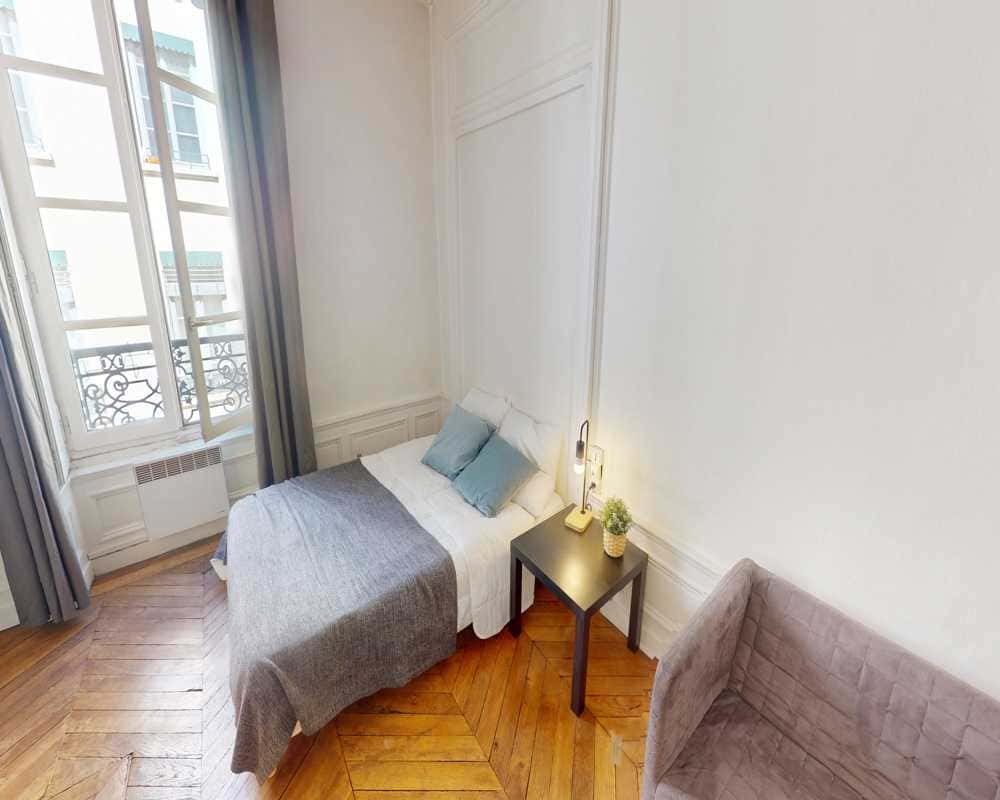 Chambre dans le rue auguste comte