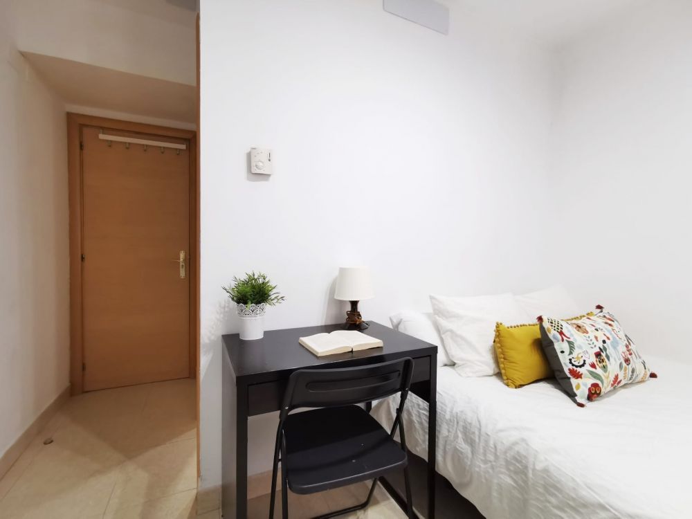 Hermosa habitación en Plaza de Santa Cruz