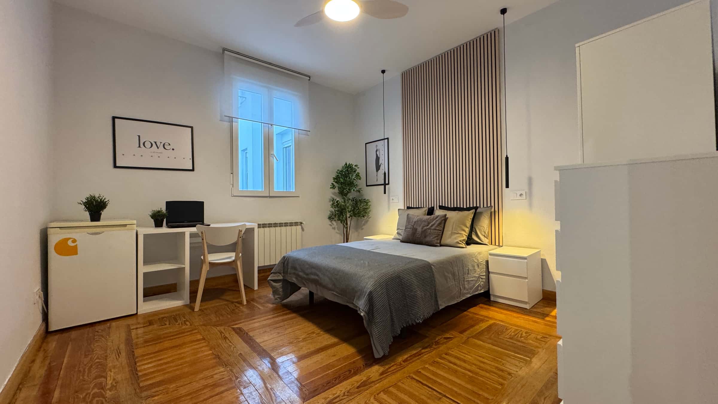Chambre dans Calle de Concepción Jerónima, Madrid pour 180 m² avec 9 chambres