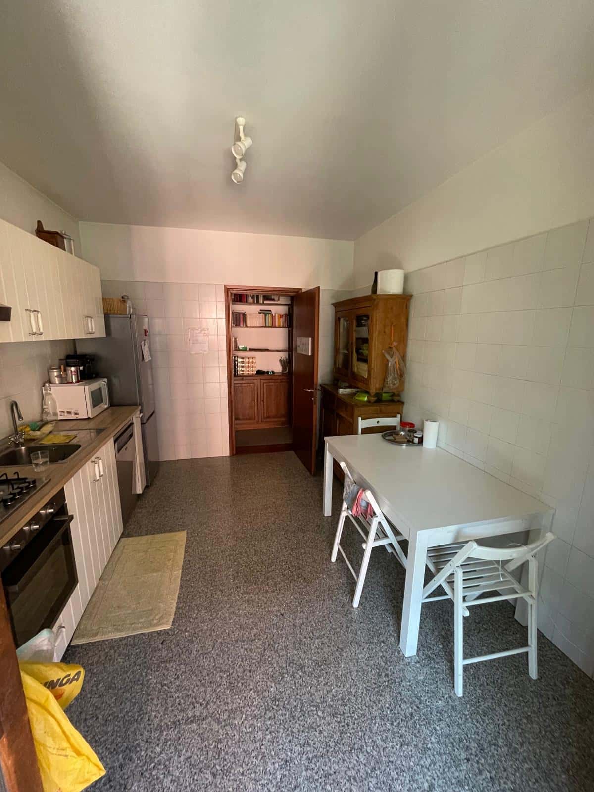 Zimmer in Via Angelo Moro, San Donato Milanese für 100 m² mit 3 Schlafzimmer