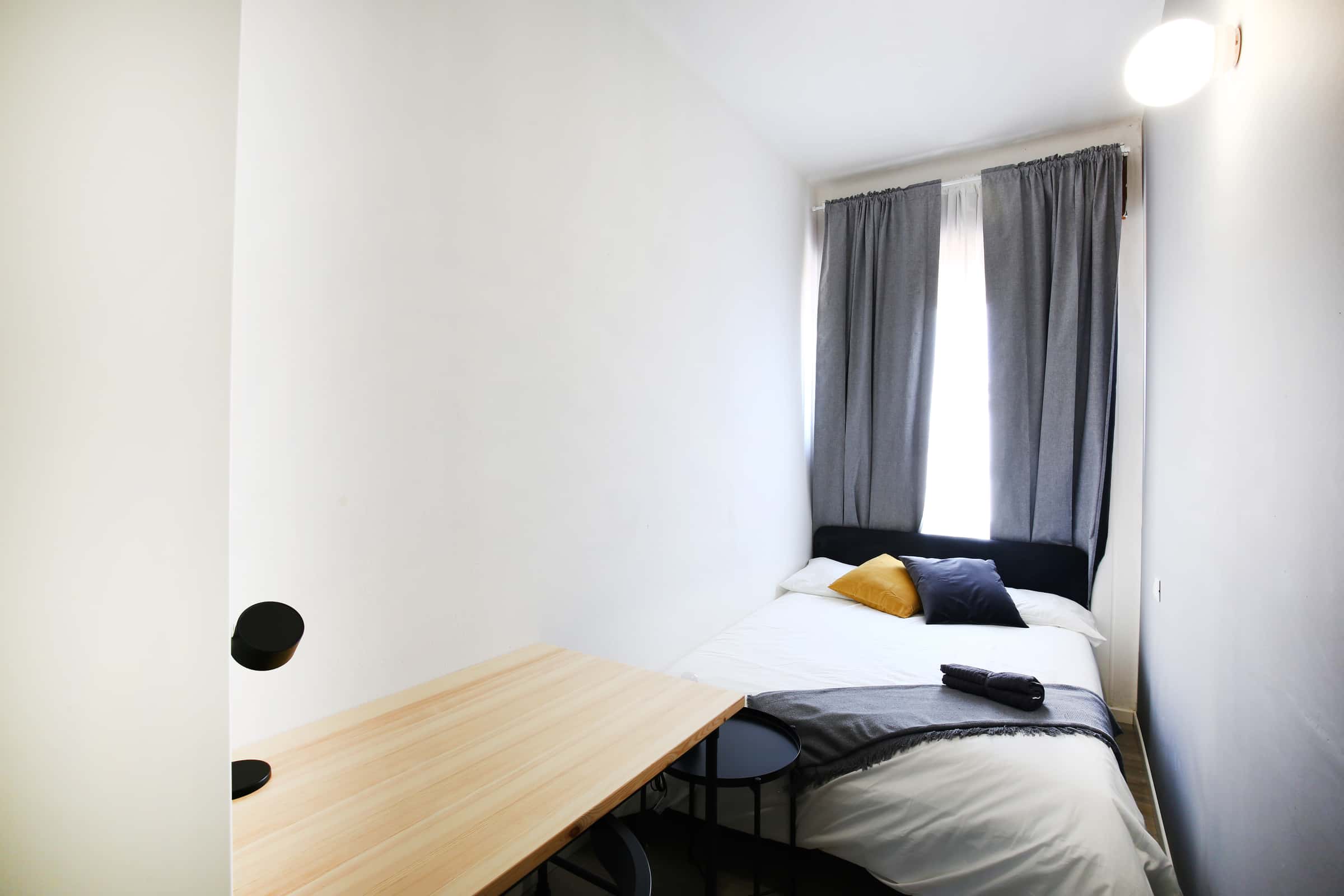 Stanza in Via Giuseppe Soli, Modena di 74 m² con 4 camere