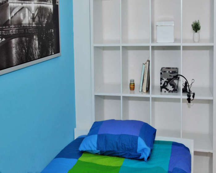 Listing photo thumbnail