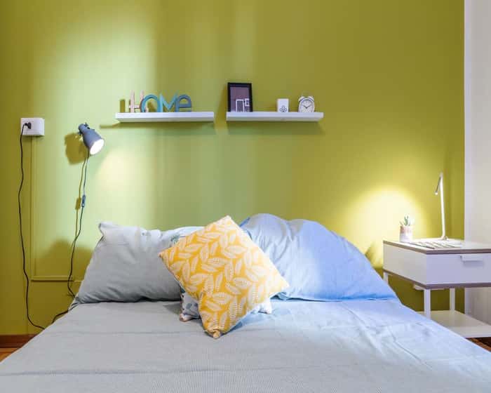 Listing photo thumbnail