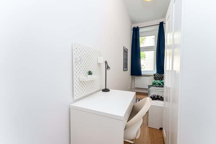 Listing photo thumbnail