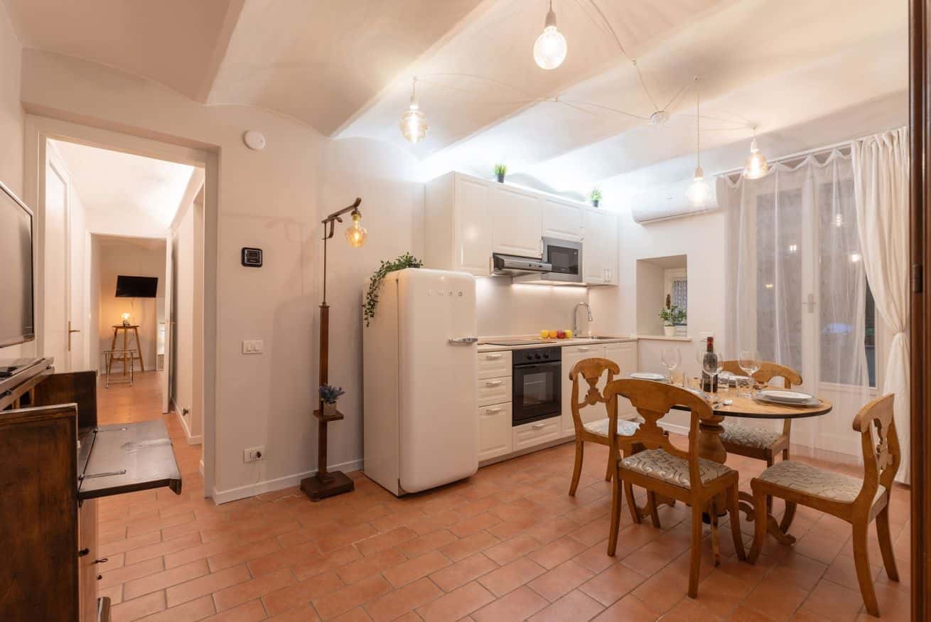 S.Ambrogio Courtyard in Florence