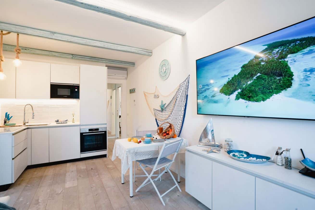 Andora | Beach House