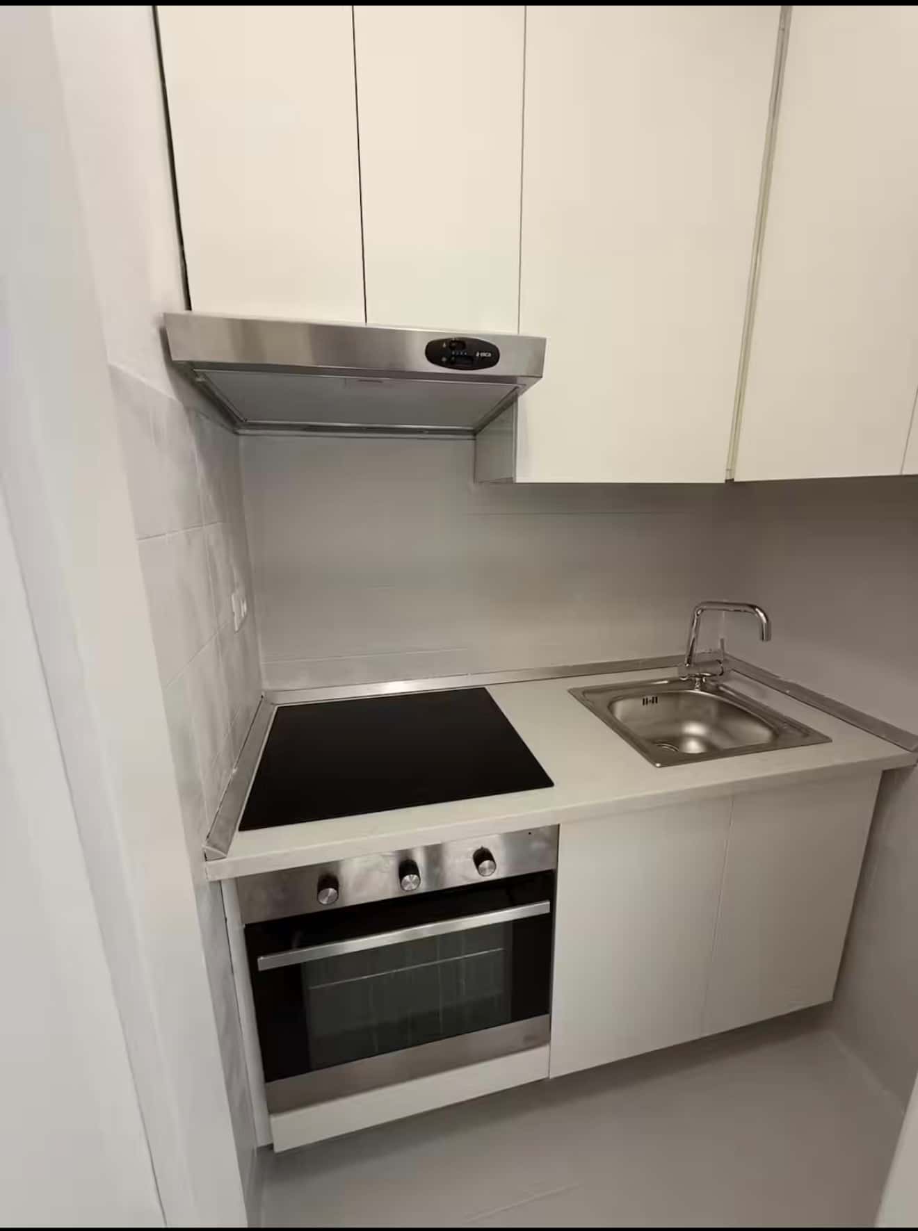 Apartamento em Via Giuseppe Meda, Milano para 50 m² com 1 quarto