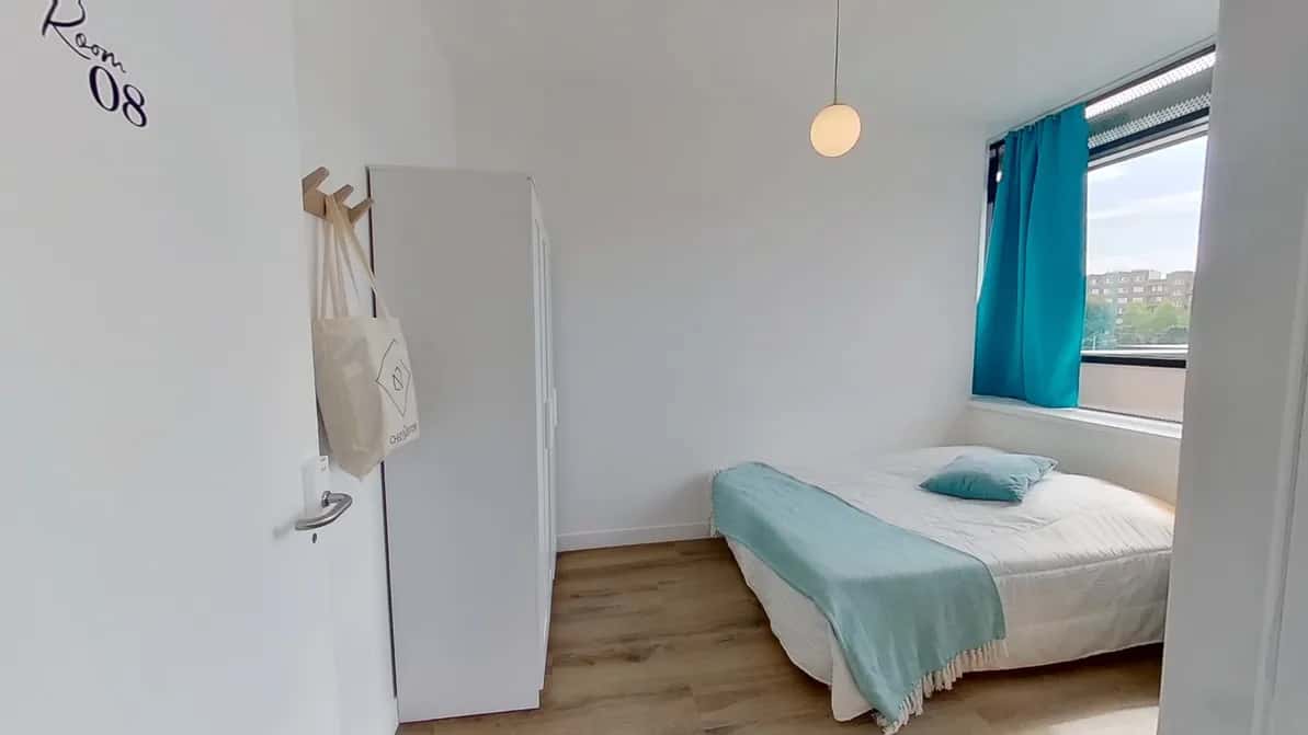 Quarto em Avenue Sainte-Anne, Asnières-sur-Seine para 179 m² com 8 quartos