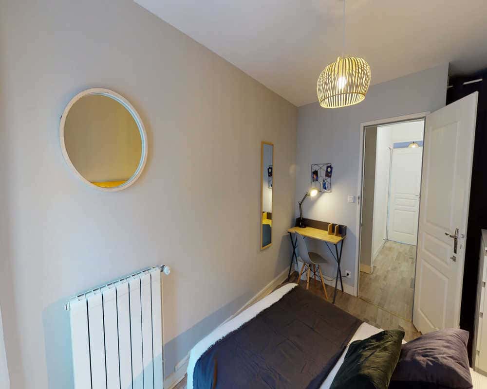 Chambre dans le rue Lafontaine