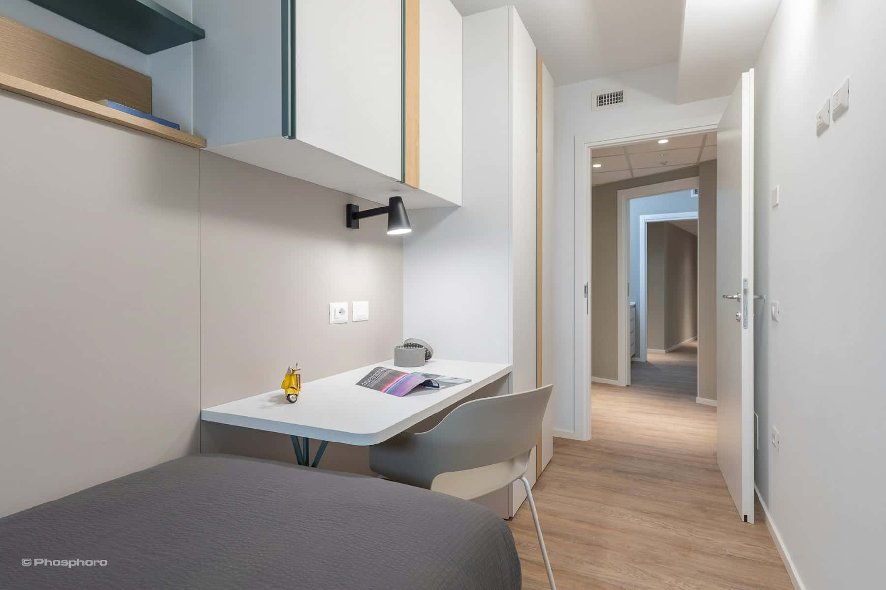 Room in Via San Giovanni, Trento for 120 m² with 8 bedrooms