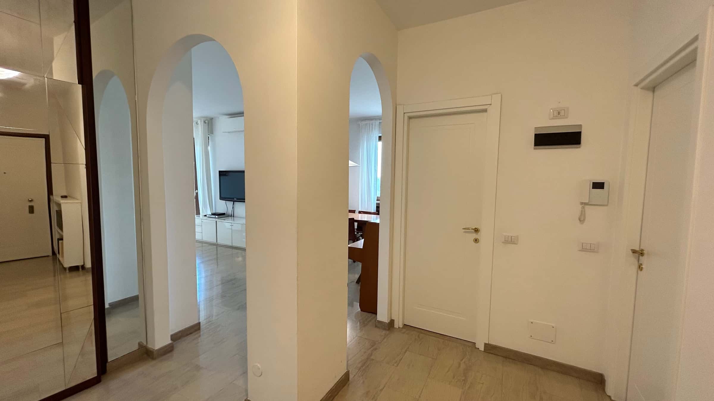 Appartamento in Via Harar - zona San Siro, Trenno