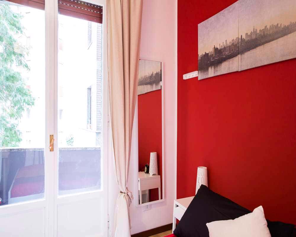 Stanza in Via Salvatore Barzilai