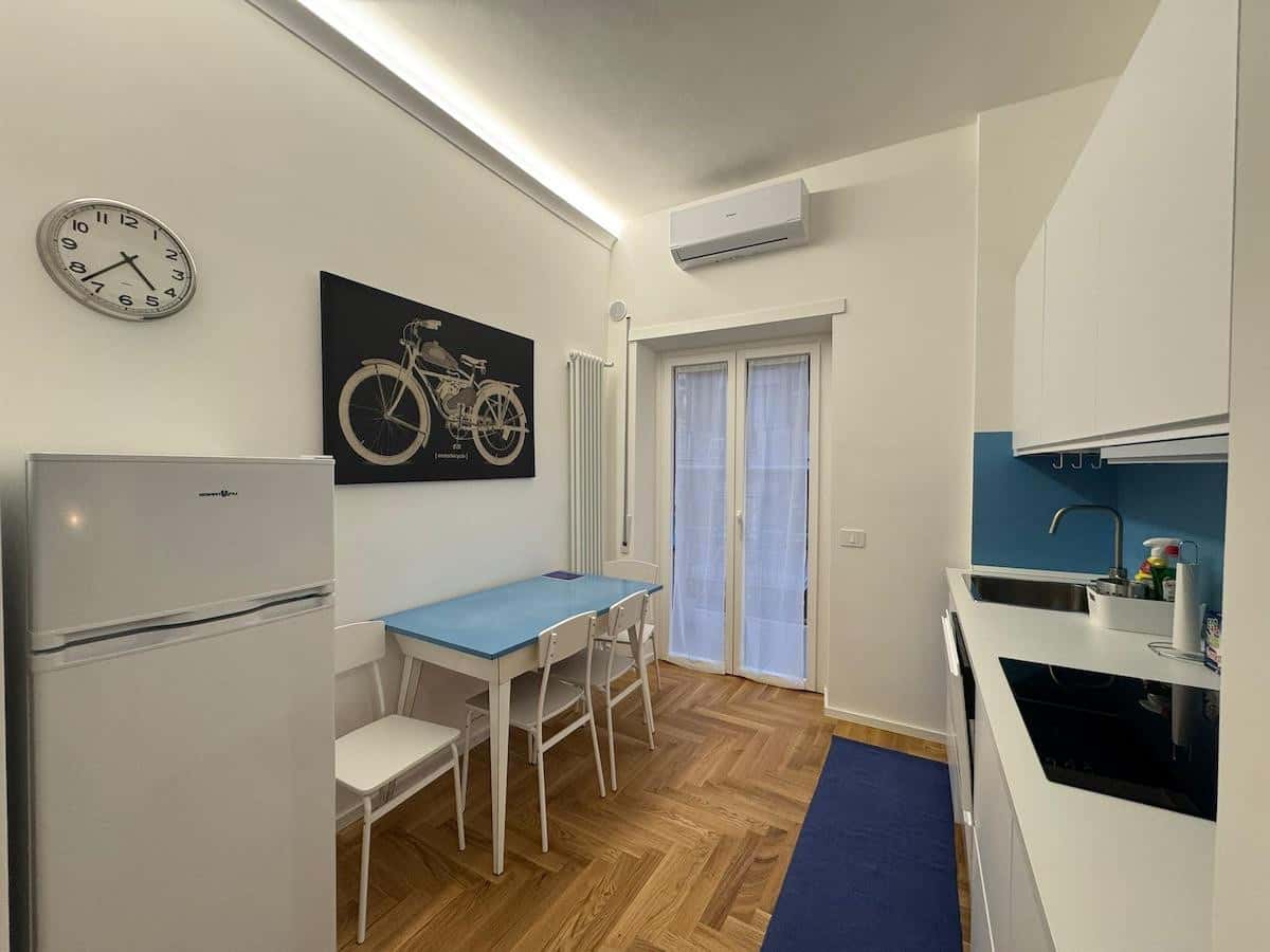 Apartment Rome, 1 bed — photo 11