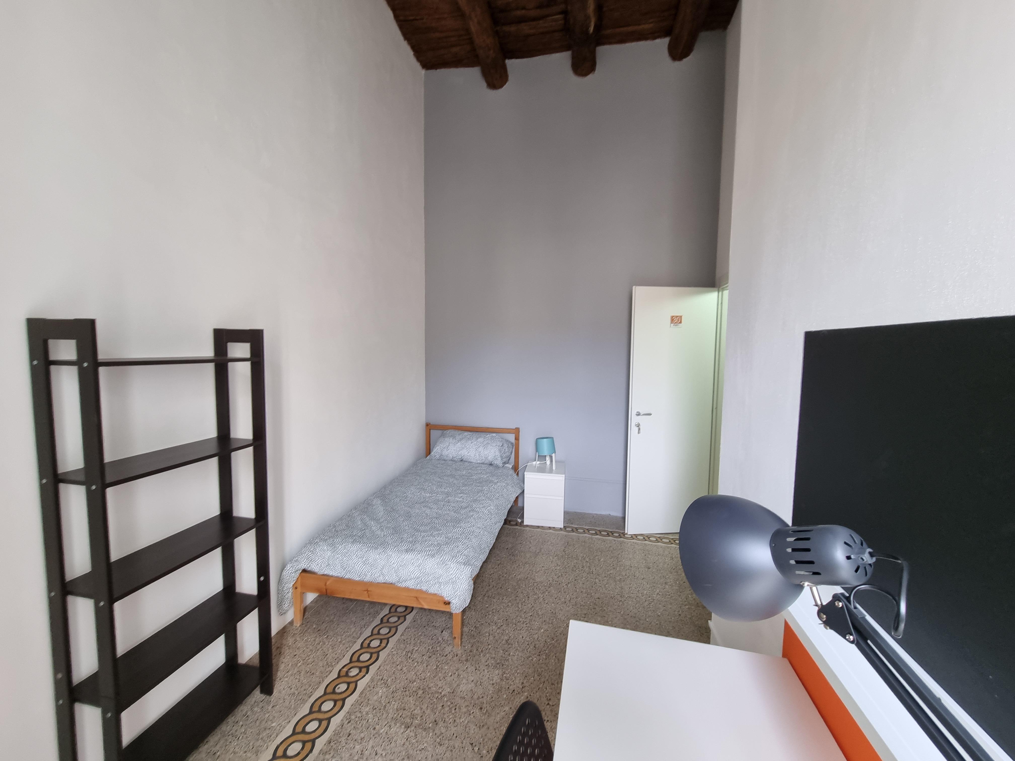 Via Pietro Trinchera n. 4  - Stanza 30