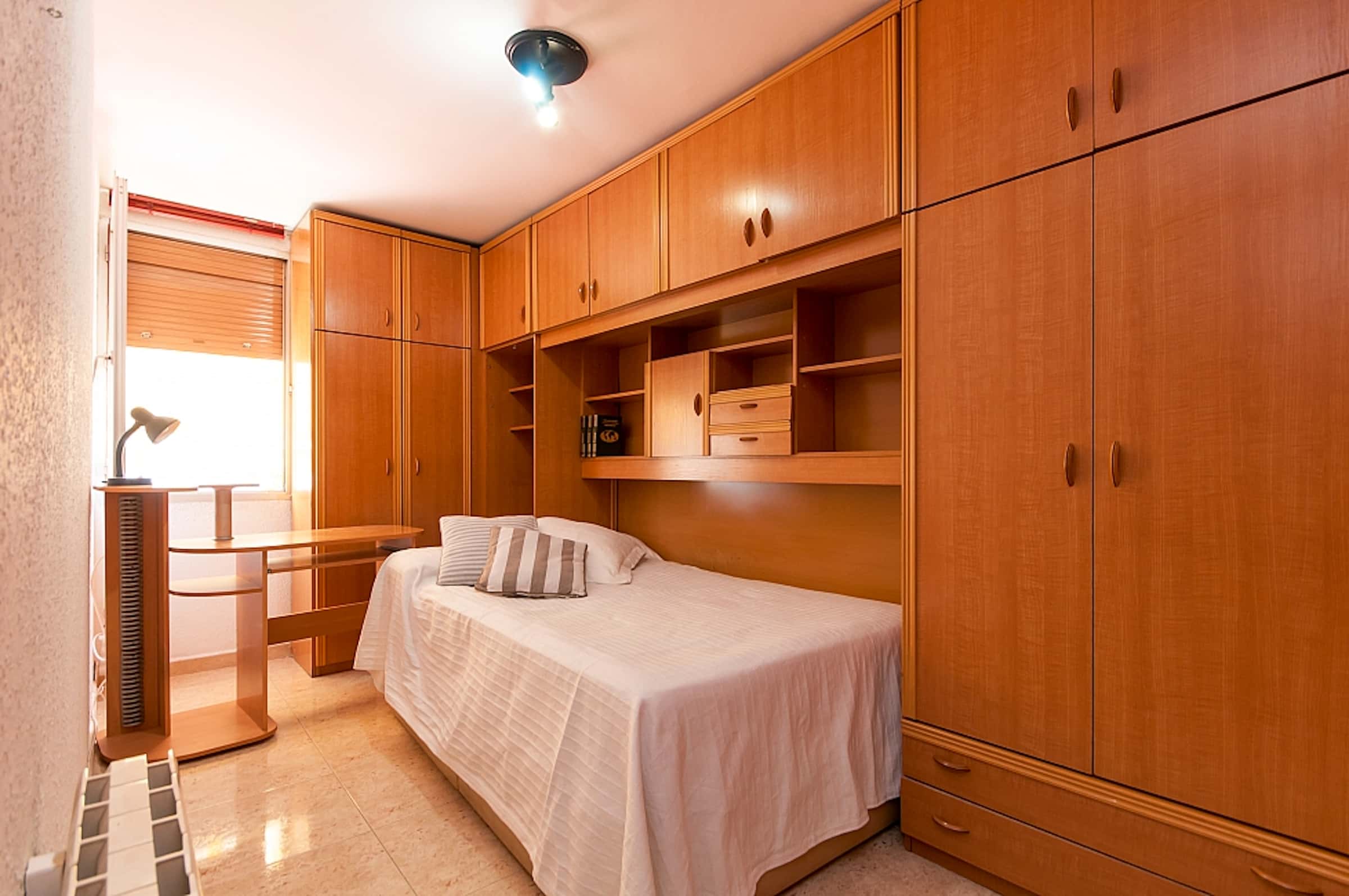 Avinguda de la Mare de Déu de Bellvitge