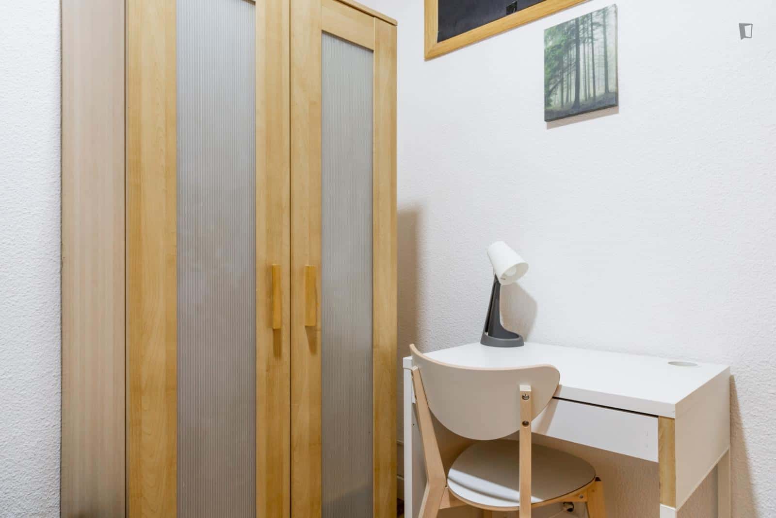 Habitacion privada en Bravo Murillo, Chamberi , Madrid