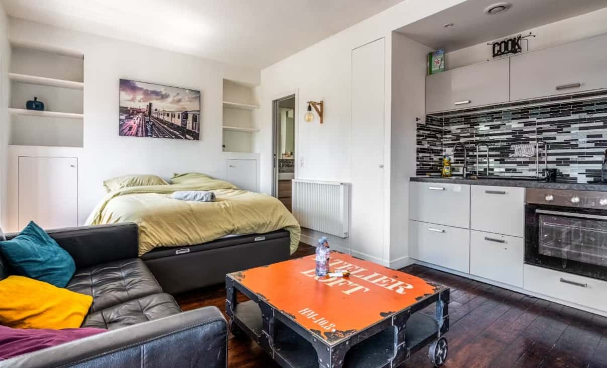 Appartamento in Avenue Charles de Gaulle, Neuilly-sur-Seine di 32 m² con 1 camera