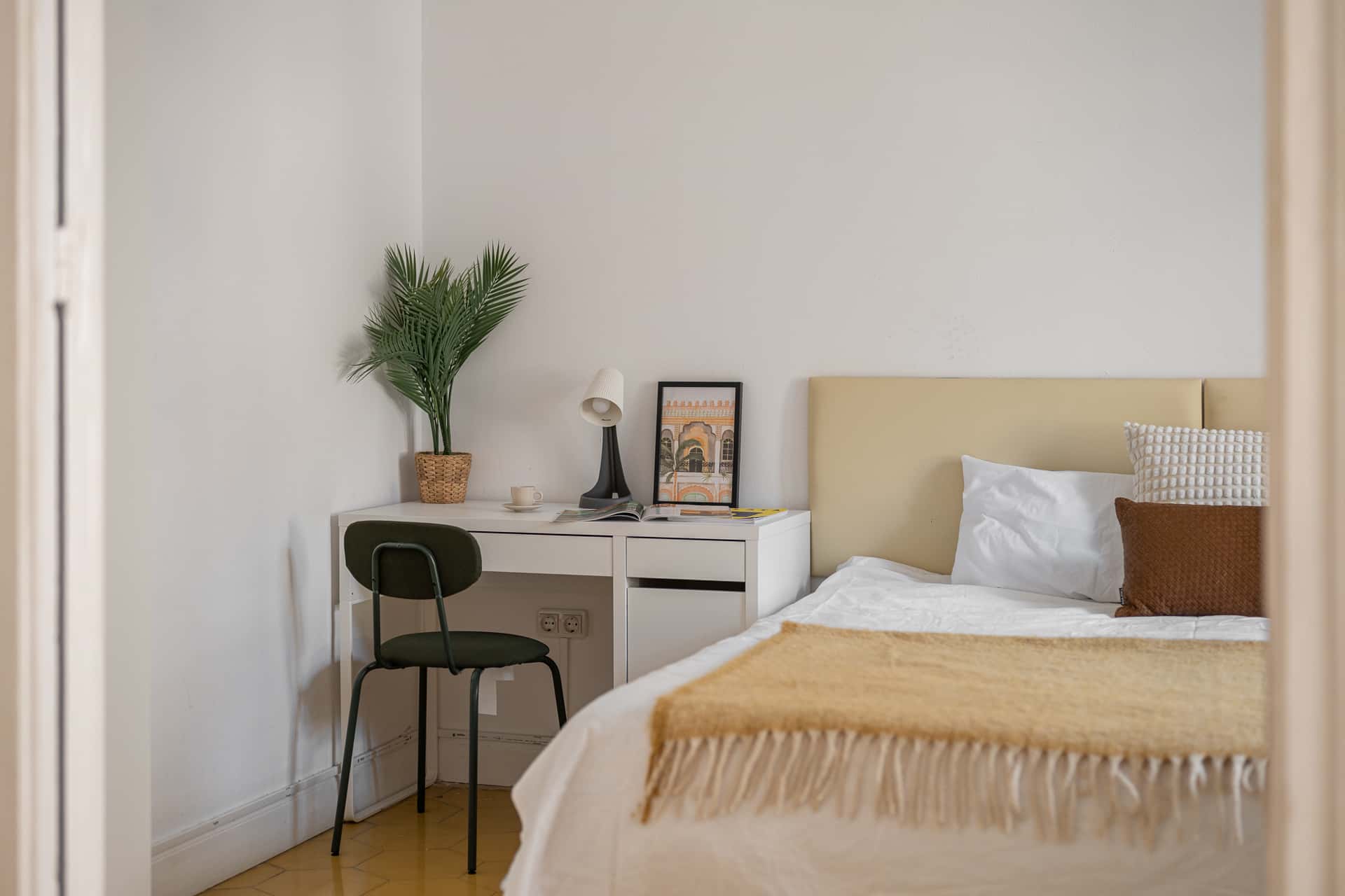 Habitacion privada en Muntaner, Barcelona