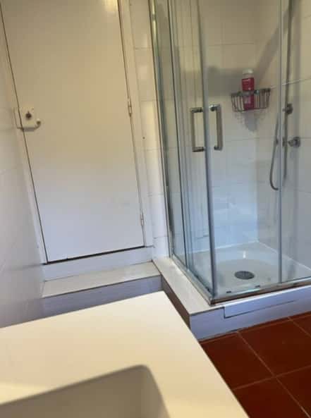 Apartment in R. Francisco de Assis Rodrigues, 1070 Lisboa, Portugal