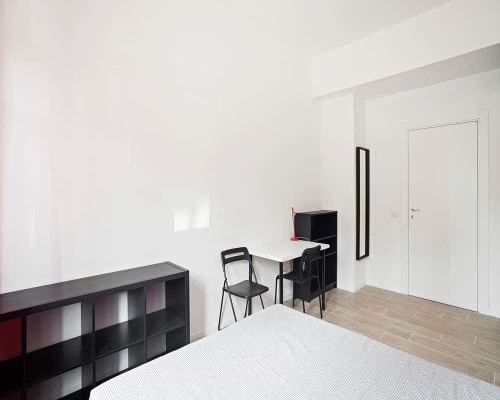 Special Offer: Stanza in Viale Legioni Romane