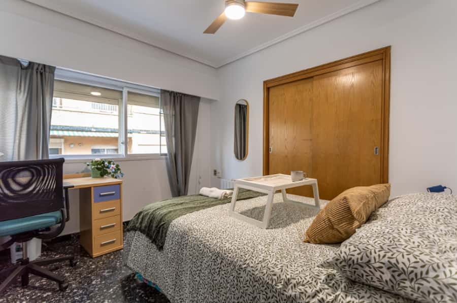 Habitación en piso de 5 habitaciones