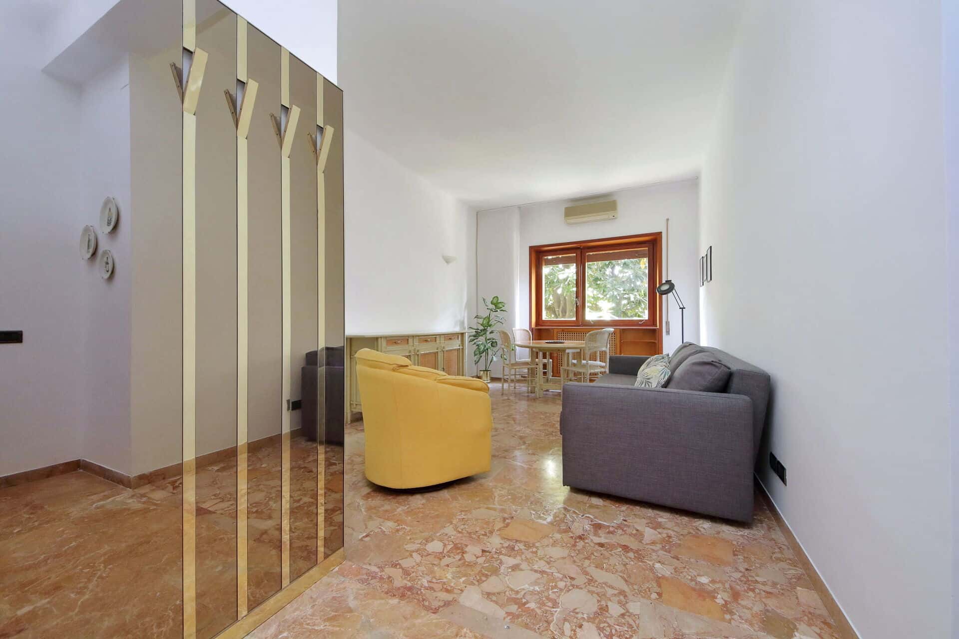 Apartment Rome, 1 bed — photo 18