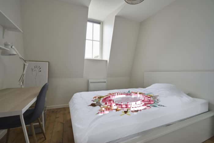 Listing photo thumbnail