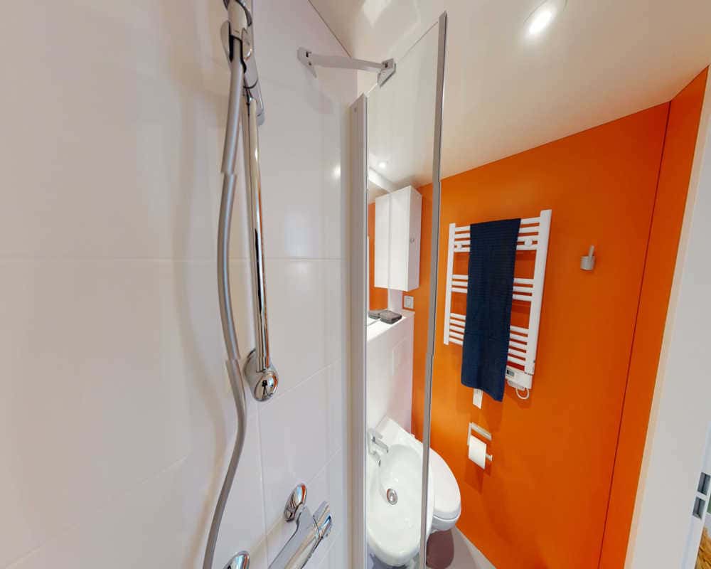 Chambre dans le rue Bellegarde