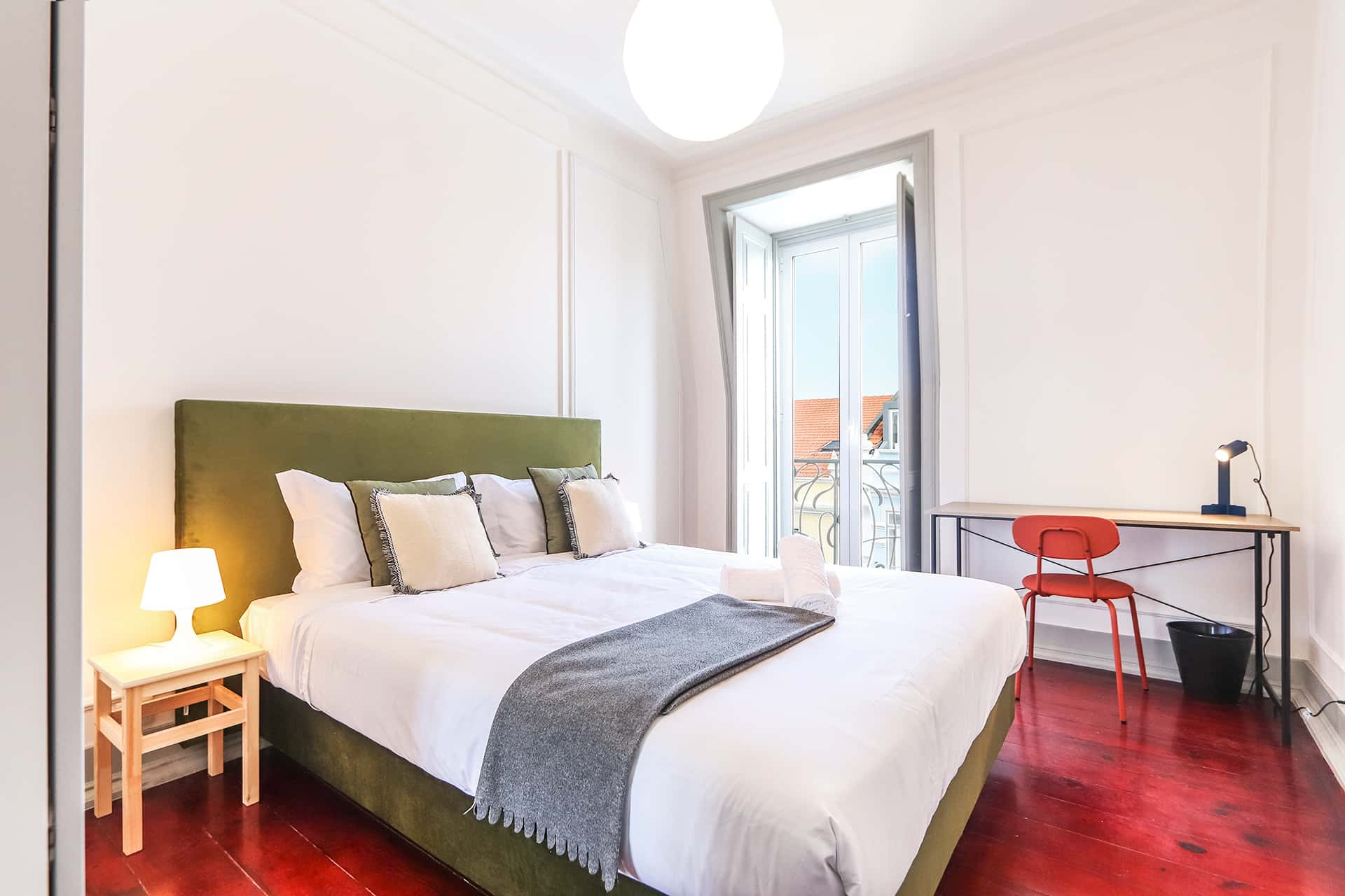Luminous double bedroom with balcony in Campo de Ourique - Room 5