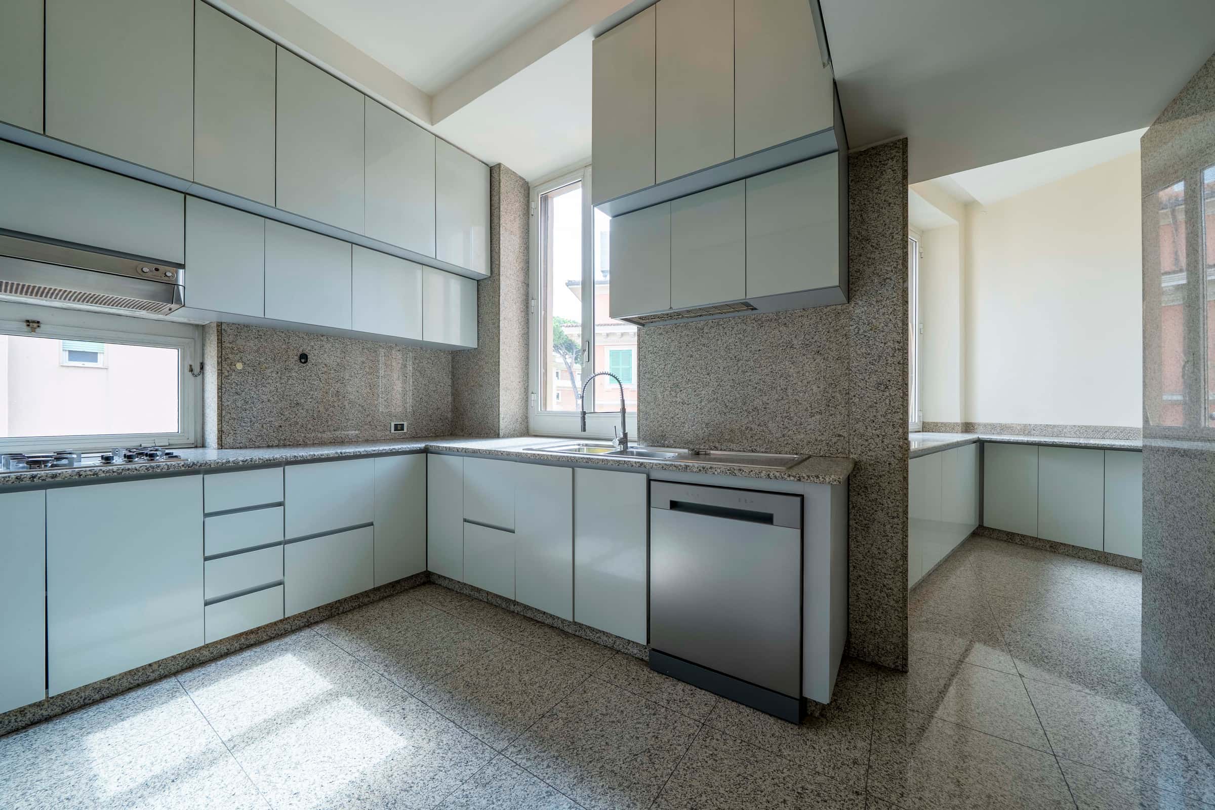 Apartment Rome, 5 beds — photo 15