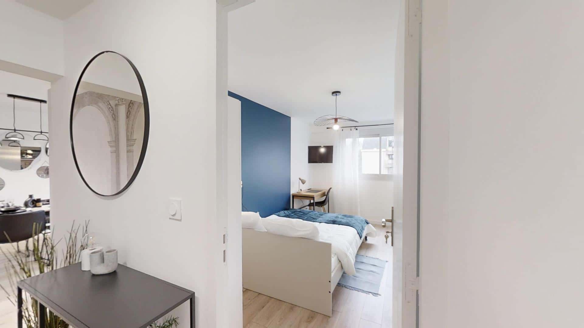 Chambre 1 - JULES VERNES