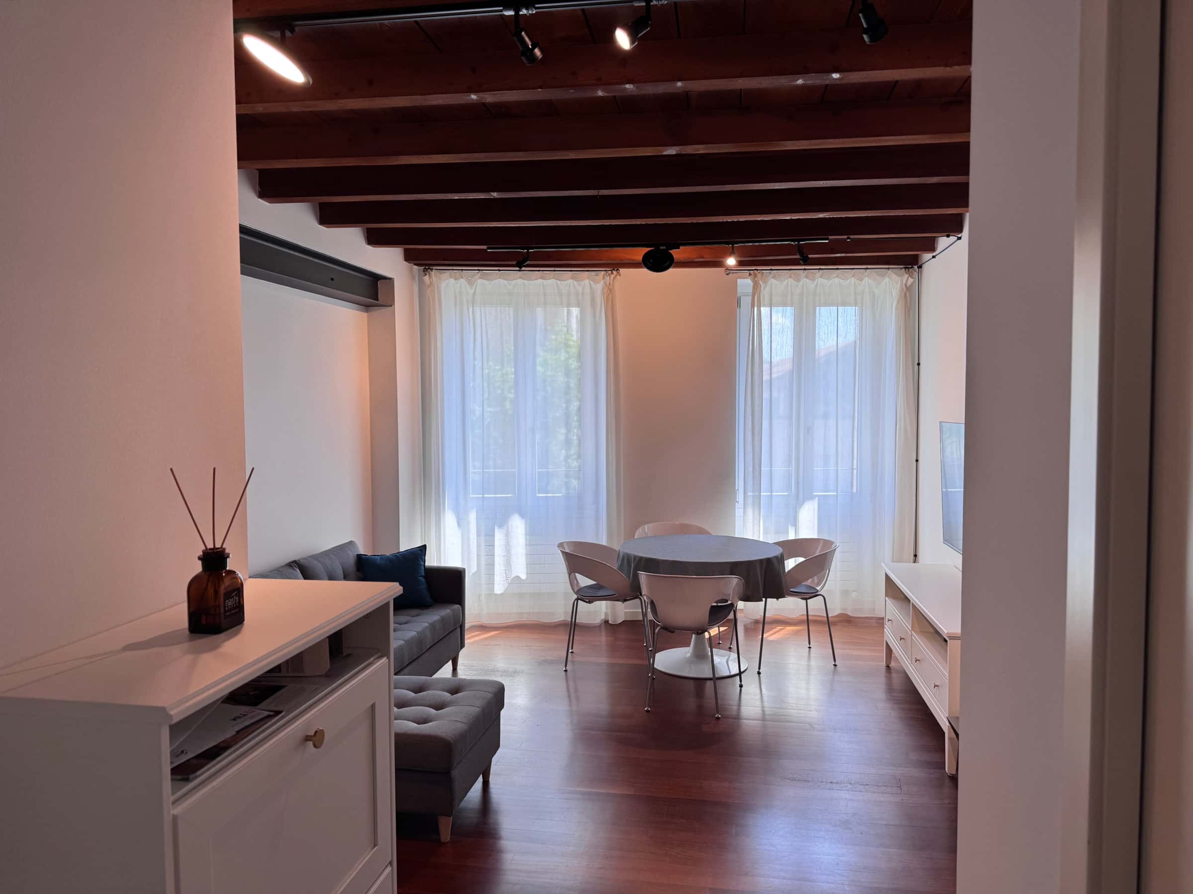 Wohnung in Vicolo de Gradi, Monza für 86 m² mit 2 Schlafzimmer