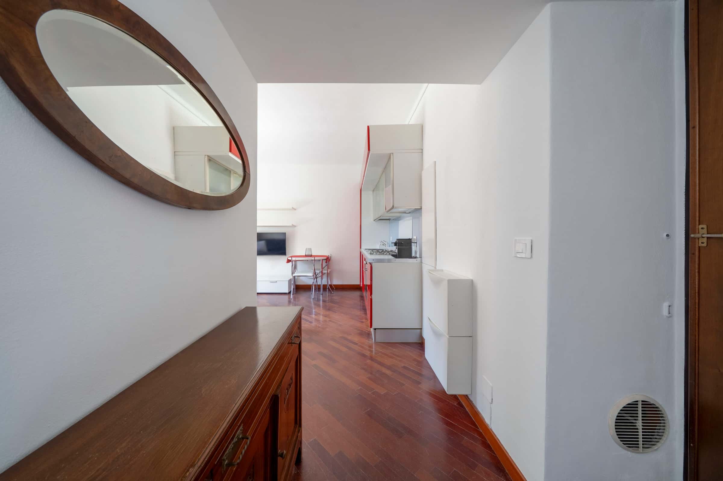Apartment Milan, 1 bed — photo 33