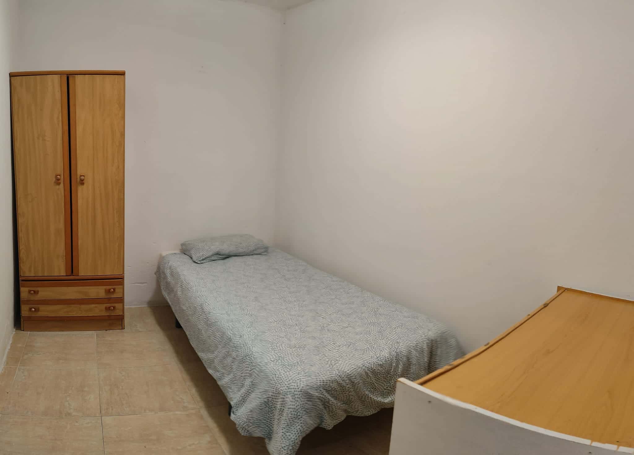 Habitación en Carrer del Pintor Pahissa, Barcelona