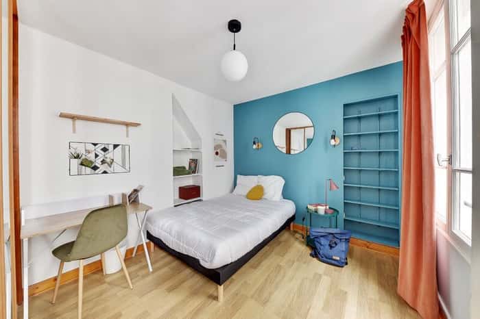 Listing photo thumbnail