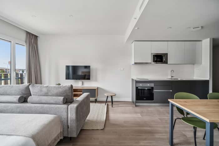 Listing photo thumbnail