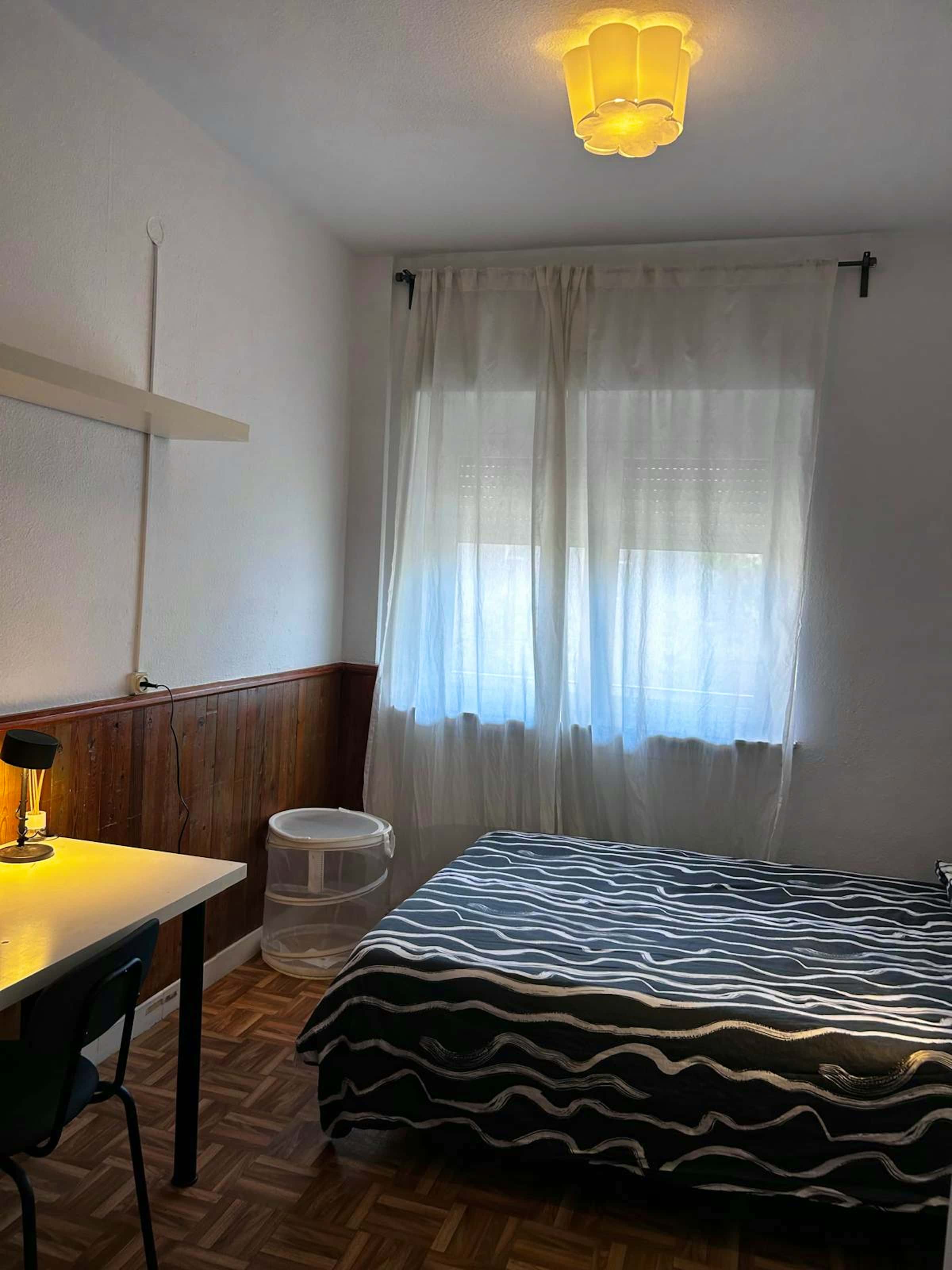 Plaza Manolete 5, room 2