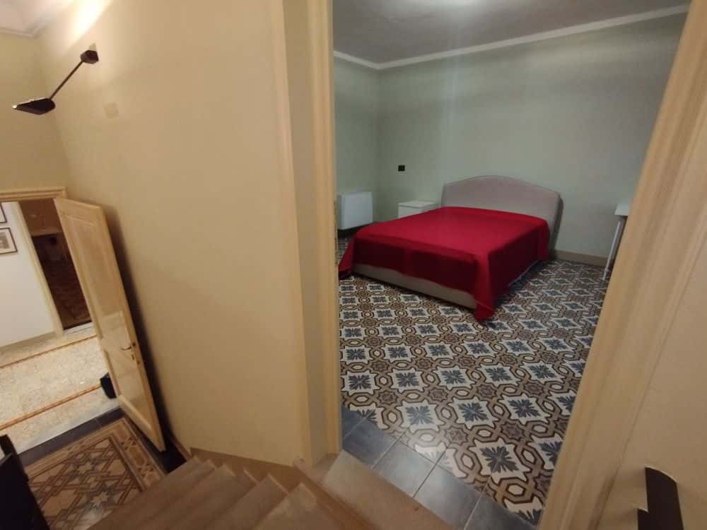 Camera privata in Via Scipione Ammirato 40