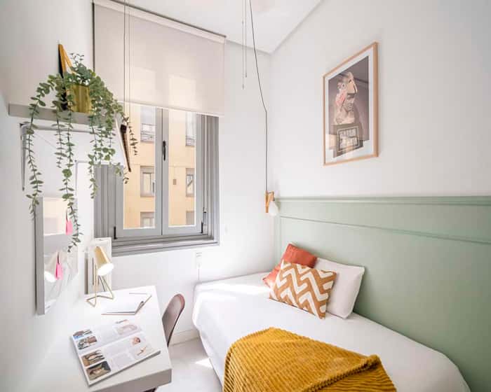 Listing photo thumbnail