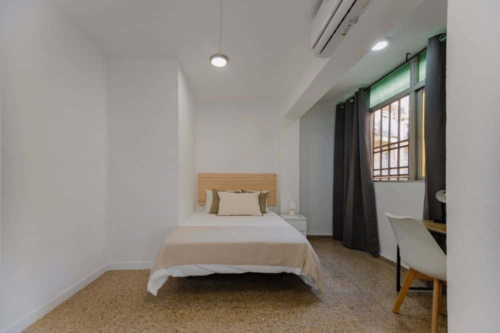 Habitación acogedora y luminosa en Avenida Peñarrocha