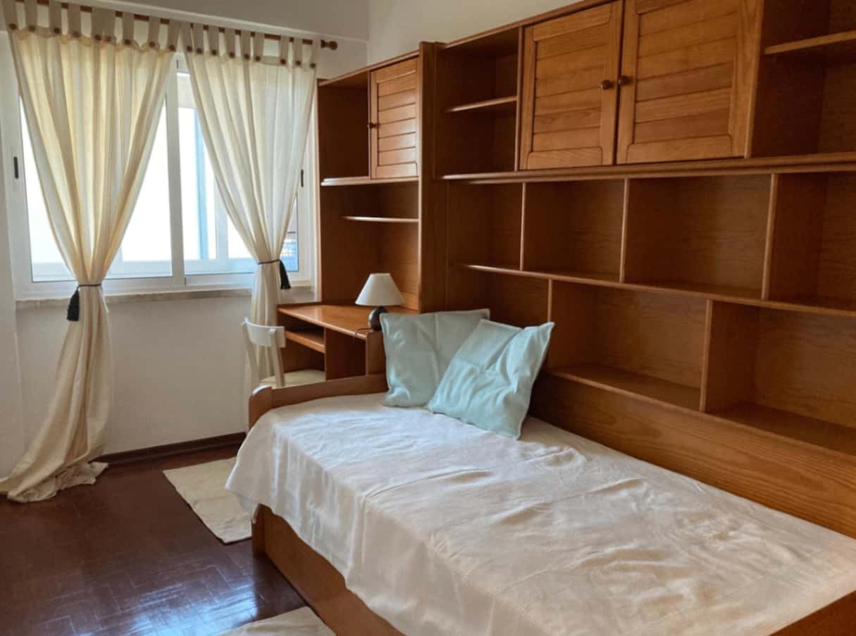 Cozy Room in Almada - Room 1