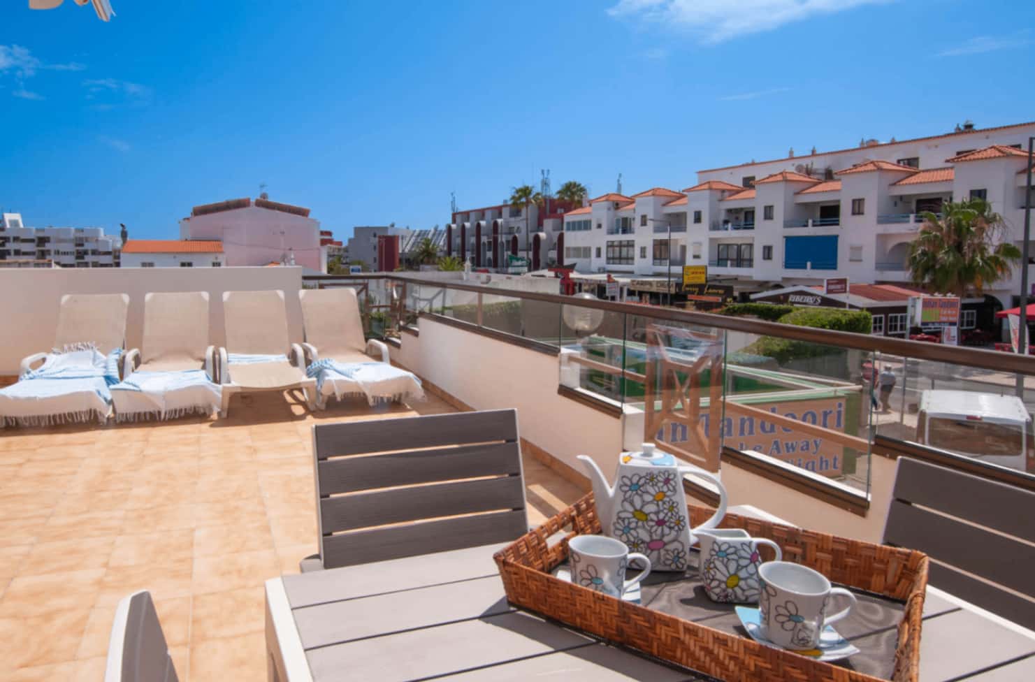 Waves, Charmoso Apartamento na Oura, 5min Praia (nov-april only)