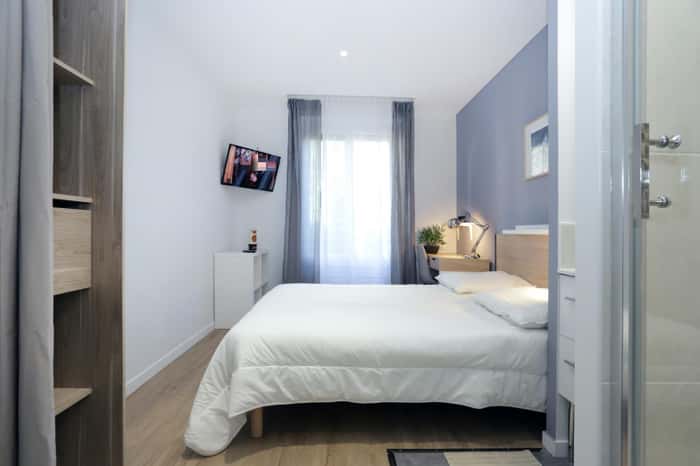 Listing photo thumbnail