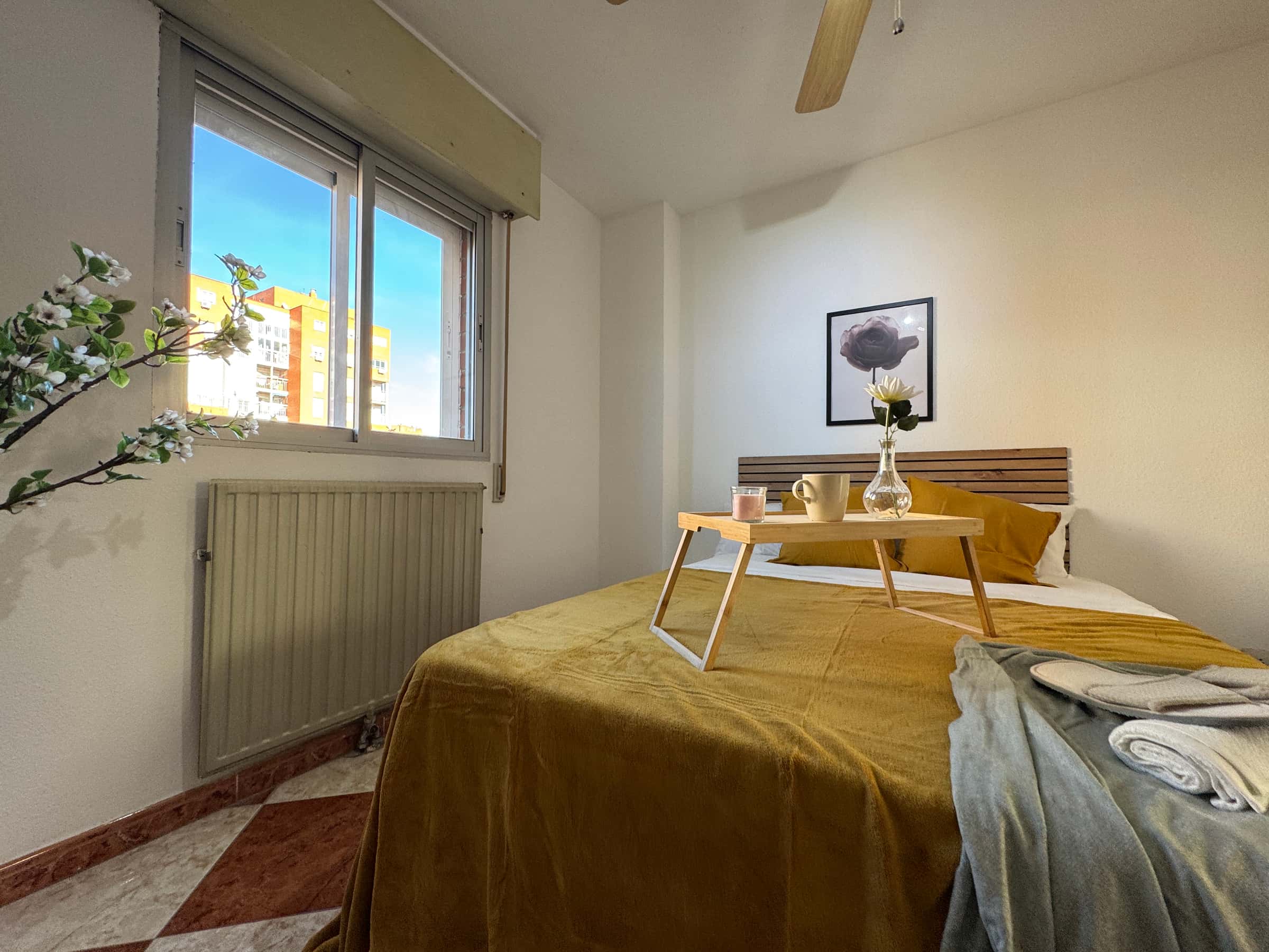 Chambre dans Calle de los Andaluces, Madrid pour 80 m² avec 4 chambres